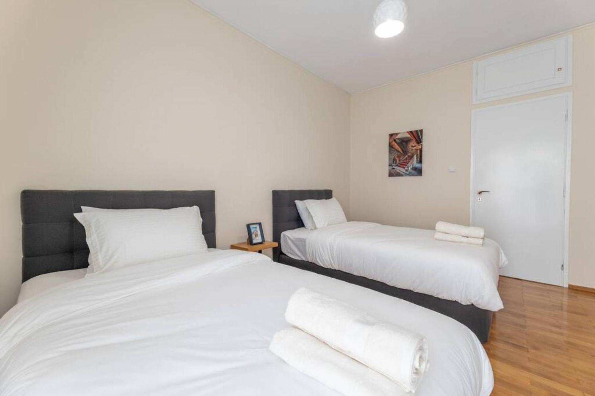 Amfitritis Family Lux Apartment At Palaio Faliro Athene Buitenkant foto