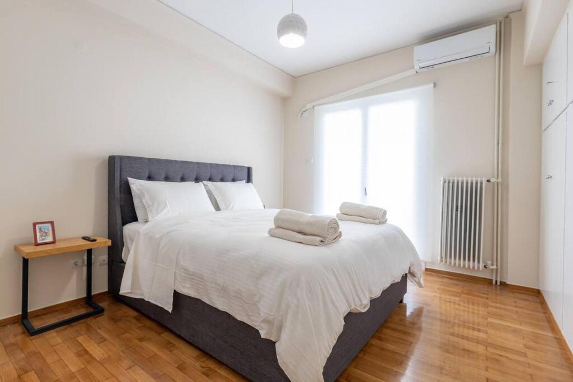 Amfitritis Family Lux Apartment At Palaio Faliro Athene Buitenkant foto